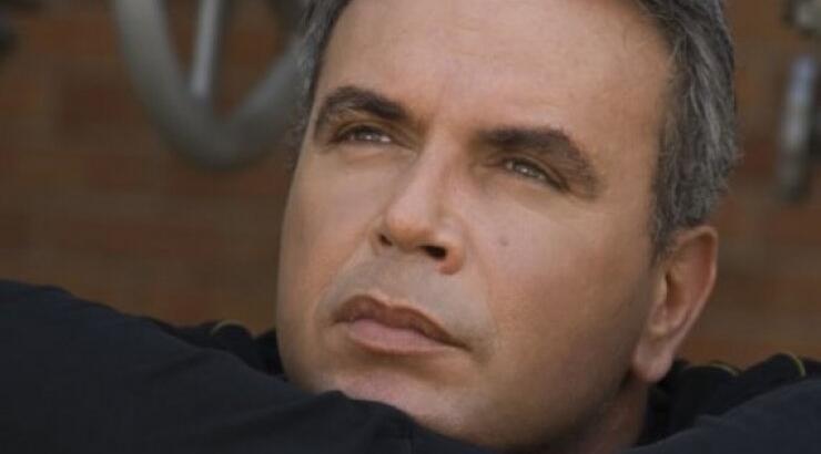 Εσπευσμένα στο νοσοκομείο ο Μανώλης Λιδάκης