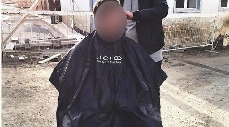 Ποιος ηθοποιός κυπριακής σειράς ανανέωσε την κουπ του στην μέση του δρόμου [εικόνα]