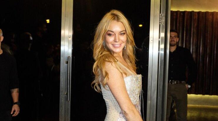 Η Lindsay Lohan έβρισε από το μικρόφωνο όσους βρέθηκαν στα εγκαίνια του club της στην Αθήνα!