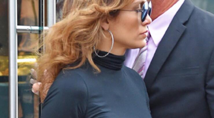 Jennifer Lopez: Σέξυ στα μαύρα ντυμένη [εικόνες]