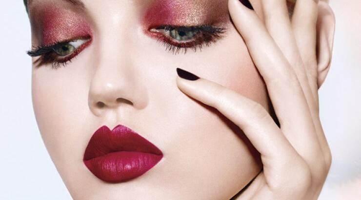 Dior: Γνωρίστε την συλλογή που θα εντυπωσιάσετε στο ρεβεγιόν 