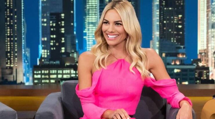 Ιωάννα Μαλέσκου: Το εντυπωσιακό ροζ φόρεμα Celia Kritharioti που φόρεσε στον Αρναούτογλου