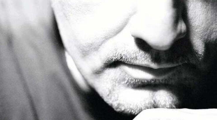 O τραγουδιστής του Sirtaki άφησε την τελευταία του πνοή πάνω στη σκηνή [εικόνα]