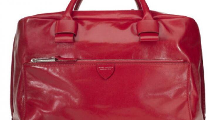 H It Bag του Marc Jacobs αλλάζει στυλ 
