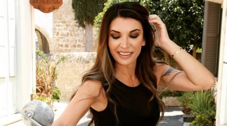 Μαρία Ιωάννου: Με ανανεωμένη εμφάνιση η ηθοποιός! [εικόνα]