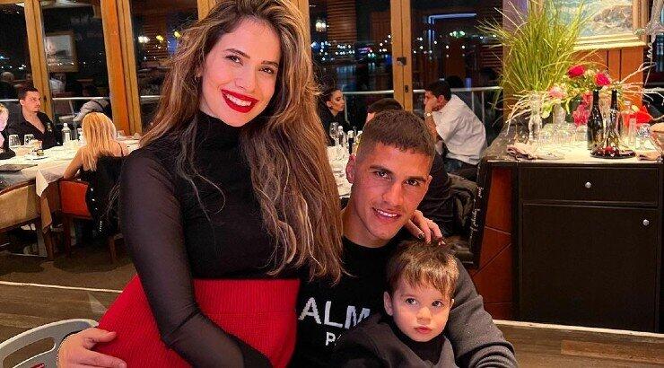 Σωτηρίου – Κορτζιά: “Απόδραση” στην Πάφο λίγο πριν γίνουν γονείς για δεύτερη φορά! [εικόνες]