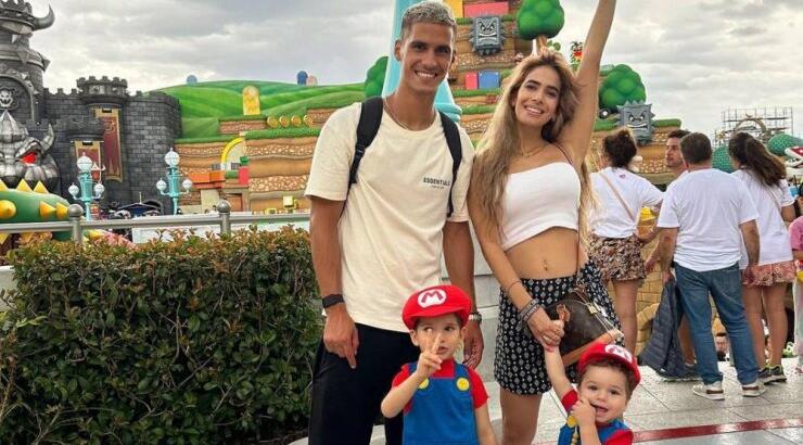 Κορτζιά – Σωτηρίου: Βρέθηκαν με τους γιους τους σε ένα από τα σημαντικότερα locations της Hiroshima