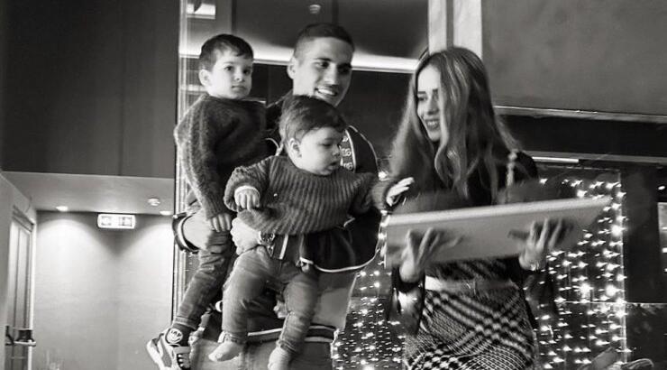 Πιέρος – Μαρία: Επέστρεψαν στην Ιαπωνία και μοιράστηκαν τρυφερό στιγμιότυπο των αγοριών τους