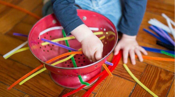 10 παιχνίδια για τα παιδιά σας εμπνευσμένα από τη μέθοδο Μοντεσσόρι