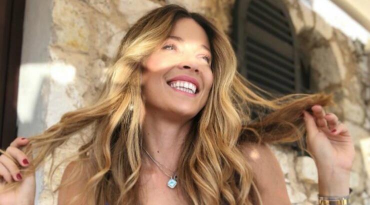 Μαριέττα Χρουσαλά: Δείτε τις προετοιμασίες που κάνει για το γάμο της Μαρία Μενούνος στην Ελλάδα! [εικόνες]