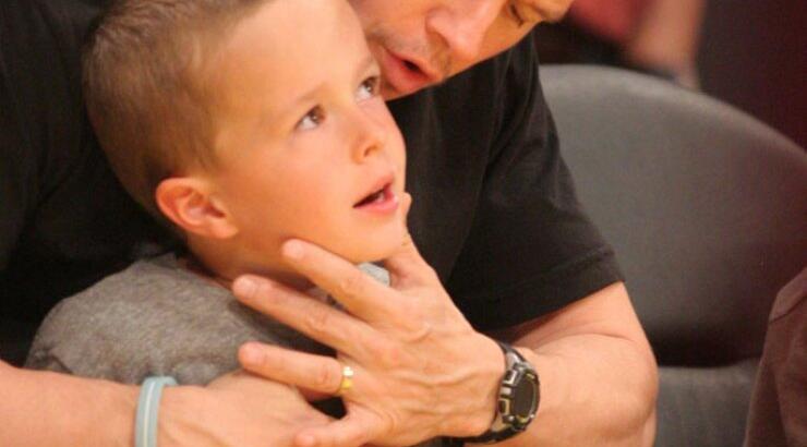 Δείτε τον πανέμορφο γιο διάσημου σταρ του Hollywood [εικόνες]