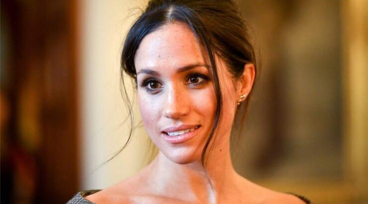 Έτσι ευχήθηκε η βασιλική οικογένεια στη Meghan Markle για τα γενέθλιά της [εικόνα]