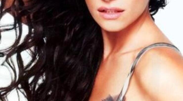 Η νέα ζωή της Μάρως Λύτρα: Από τραγουδίστρια… νοσοκόμα