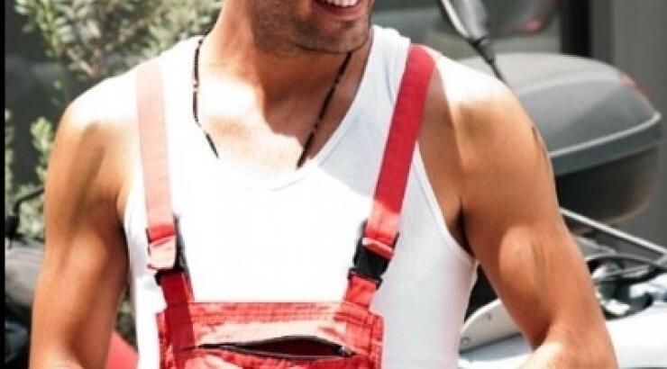 O Μαρτάκης σε συνεργείο