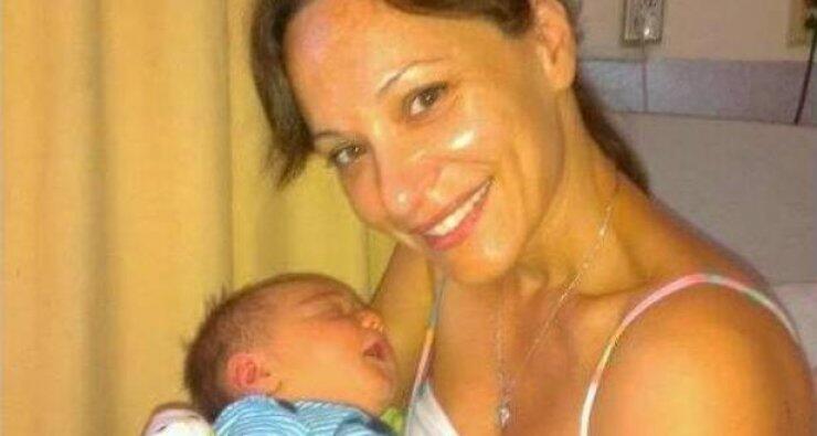 Έγινε μαμά η Μάρω Λύτρα;