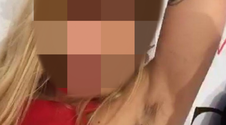 Διάσημη ηθοποιός ποζάρει με τρίχες στη μασχάλη!