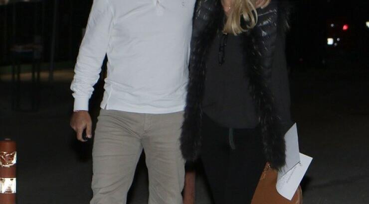 Τόσο διάχυτικοί: Ελένη Μενεγάκη και Μάκης Παντζόπουλος: Τα καυτά τους φιλιά στη μέση του δρόμου