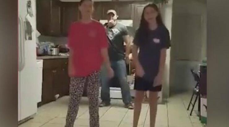 Ο πιο cool μπαμπάς έβερ! [βίντεο]