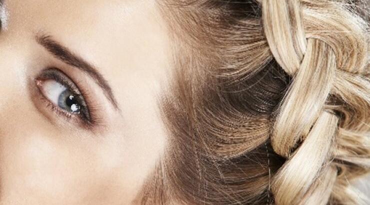 Το τέλειο ανοιξιάτικο χτένισμα: Η Ολλανδική πλεξίδα σε στεφάνι [βίντεο]