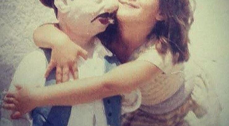 Η φωτογραφία Ελληνίδας τραγουδίστριας από την παιδική της ηλικία που έγινε viral!