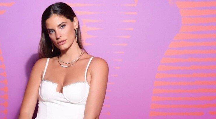 Χριστίνα Μπόμπα: Συνάντησε από κοντά τη διάσημη σωσία της! [εικόνα]