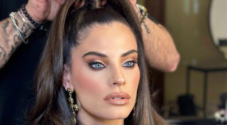 Αναλύουμε το beauty look της Χριστίνας Μπόμπα