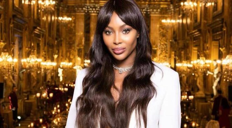 Η Naomi Campbell μοιράζεται το home edition workout της! 