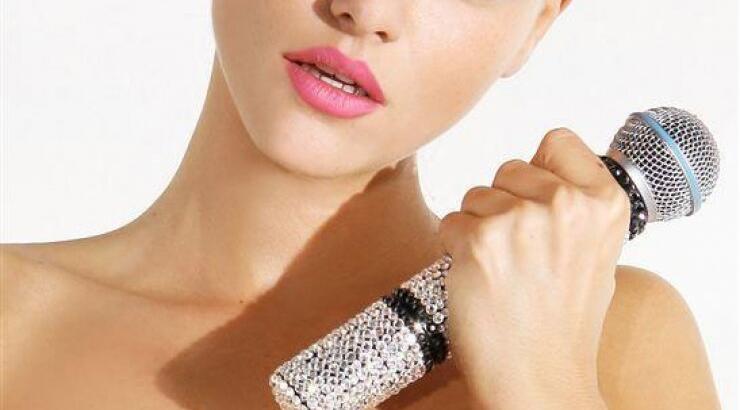 Απίστευτο: Δείτε τη Νάταλυ Θάνου 20 μέρες μετά τον τοκετό 