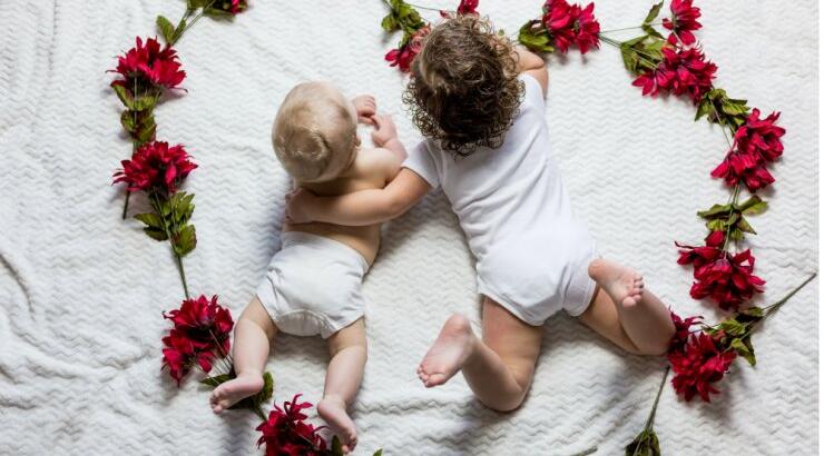 Πώς να καλωσορίσει το νεογέννητο το μεγαλύτερο παιδί χωρίς προβλήματα