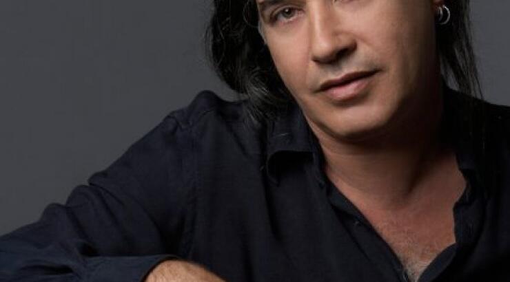 Το Central Stage φιλοξενεί τον Παντελή Θαλασσινό