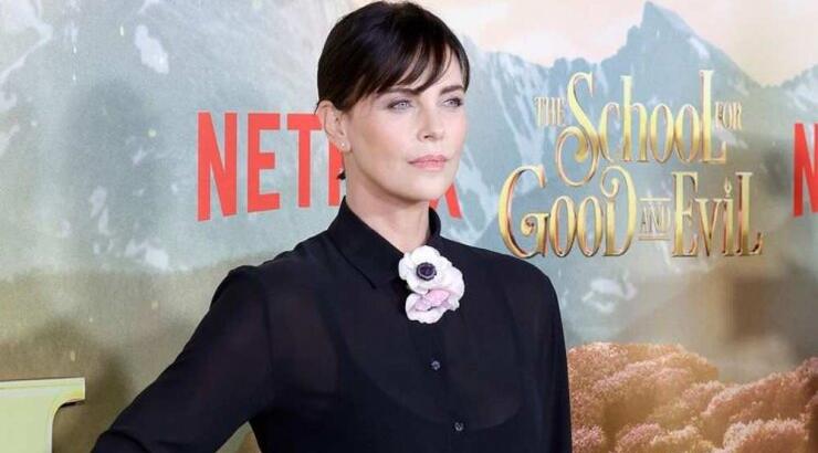 Charlize Theron: Έγινε και πάλι ξανθιά