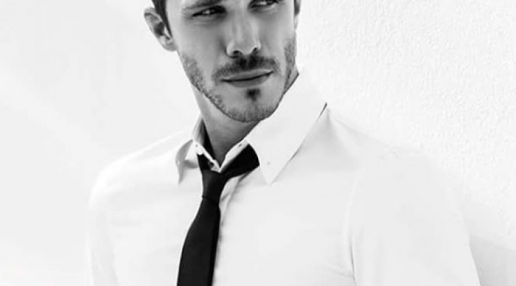 Θα μείνετε άφωνοι! Ο σωσίας του Νίκου Οικονομόπουλου είναι ο νέος παίκτης του "Power of Love" [εικόνες & βίντεο]