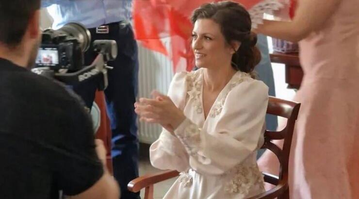 Νίκη Δραγούμη: Το boho-chic bridal beauty look της