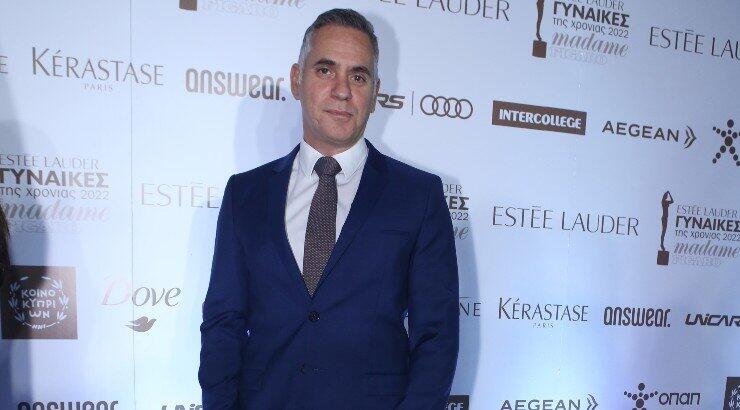 Νικόλας Παπαδόπουλος: Το τρολάρισμα στη σύζυγό του on camera [βίντεο]