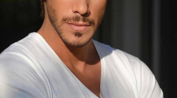 Νίκος Οικονομόπουλος: "Στην εκκλησία πάω, δεν πάω στα κλαμπ να κουνάω τον κ... μου"