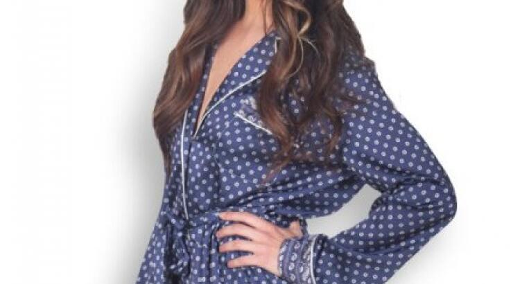 Νωαίνα: Δεν θα πιστεύετε τι τραγουδάει στη σκυλίτσα της!