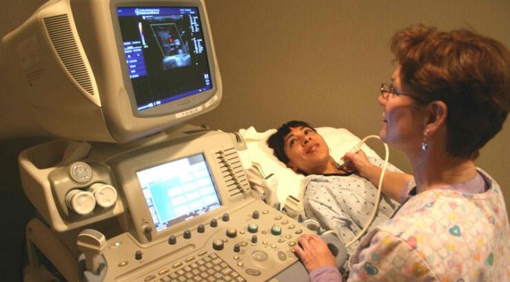 Έγχρωμο υπερηχογράφημα: η «χρυσή» μέθοδος διάγνωσης της καρωτιδικής νόσου