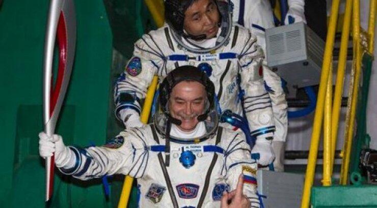 Για πρώτη φορά στο Διάστημα η ολυμπιακή φλόγα