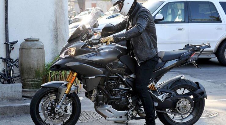 Ποιος είναι αυτός ο διάσημος μηχανόβιος;