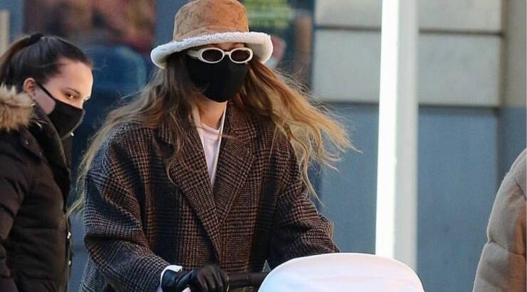 Βρήκαμε το υπέροχο παλτό της Gigi Hadid το οποίο μπορείς να βρεις και στην Κύπρο