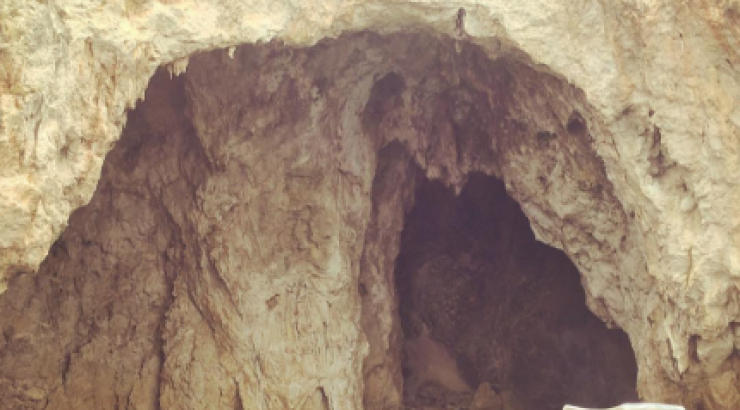 Ποια επώνυμη Κύπρια απολαμβάνει αυτές τις διακοπές;