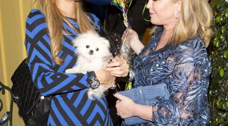 Δείτε τη μαμά της Paris Hilton να γιορτάζει τα γενέθλιά της [φωτογραφίες]