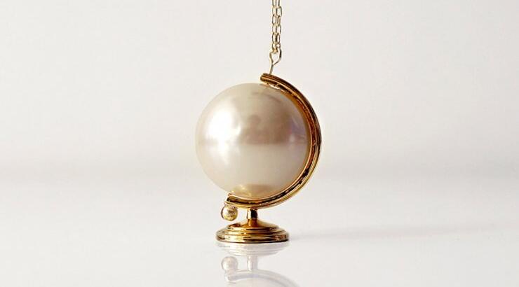 Κόσμημα με ένα μαργαριτάρι