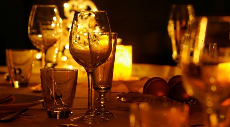 Χαμηλός φωτισμός & απαλή μουσική μας βοηθούν να αδυνατίσουμε