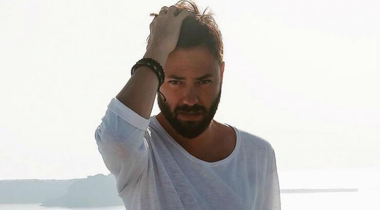 Πέτρος Πυλαρινός: Με ποια όμορφη τηλεοπτική παρουσία φημολογείται πως είναι ζευγάρι ο front man των Alcatrash;