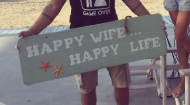 Το pre wedding πάρτι στη θάλασσα ζευγαριού της ελληνικής showbiz! [εικόνες]