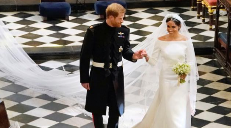 Ο Harry και η Meghan έδωσαν το πρώτο τους φιλί ως ανδρόγυνο!