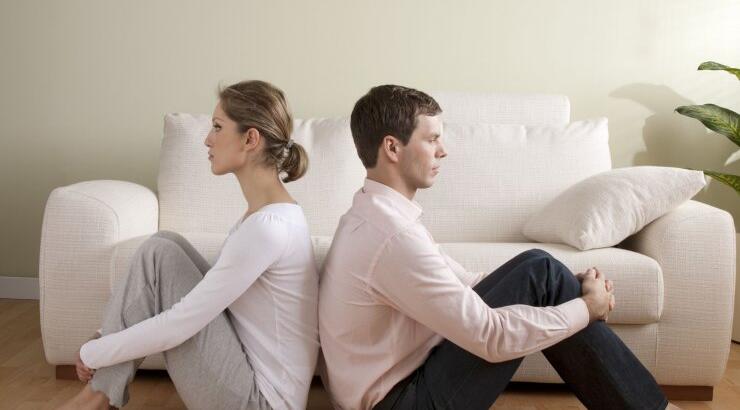 Κολλημένη με τον πρώην; 