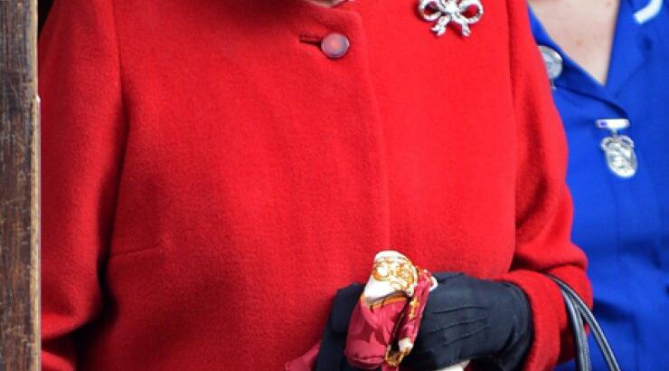 H Βασίλισσα Ελισάβετ ετοιμάζει fashion show!