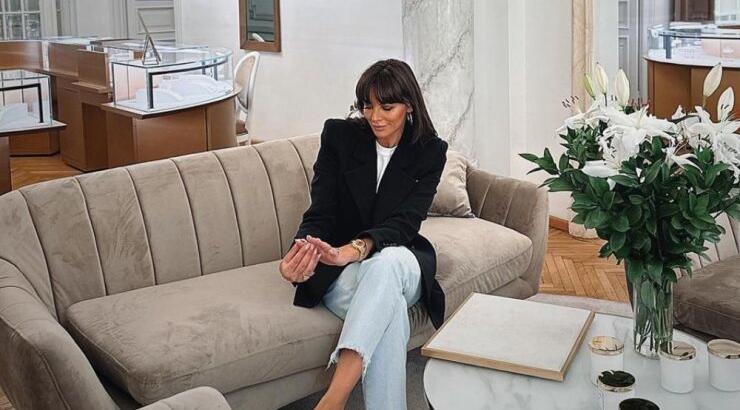 Ramona Filip: Φόρεσε το πιο κομψό spring look με τζιν